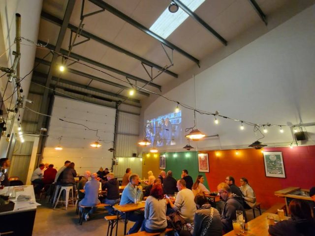 TaproomBar4